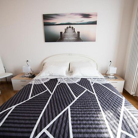 Appartamento Lago Blu Manerba del Garda Exterior photo